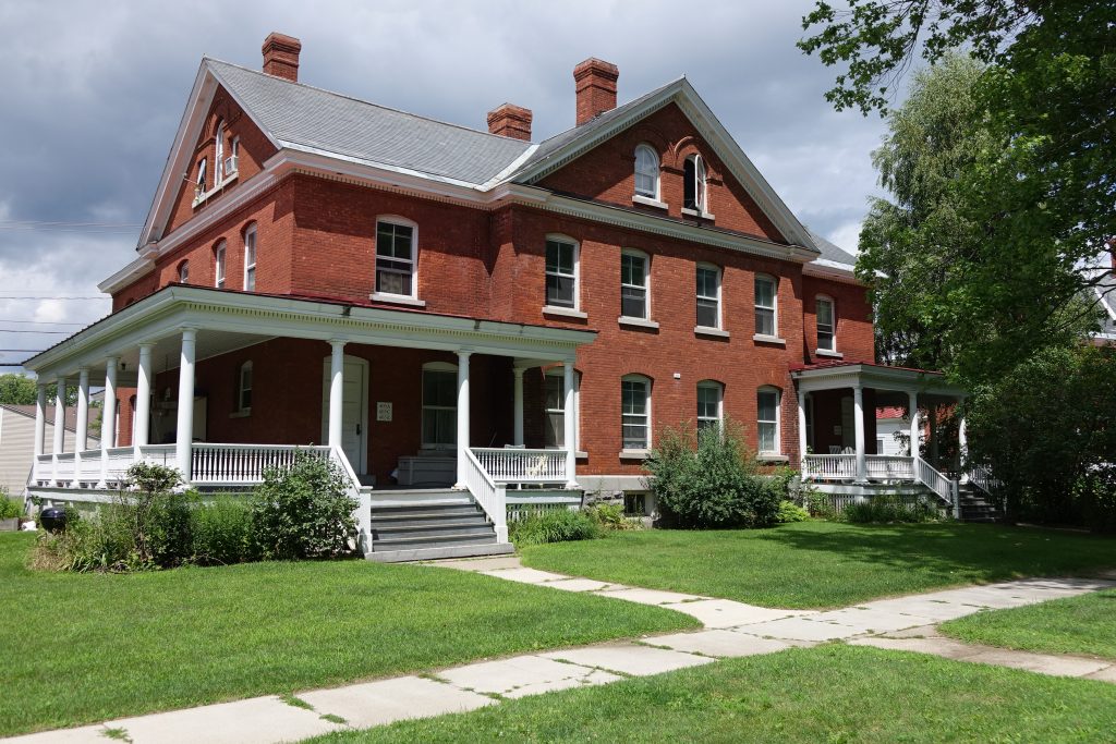 Property Owner: PrivateEasement Holder: PTV/VHCB