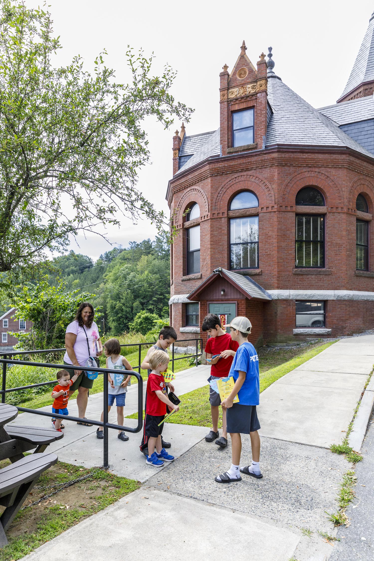 Page 6- vertical 2022 PTV Bradford Woods Library_03-160 copy